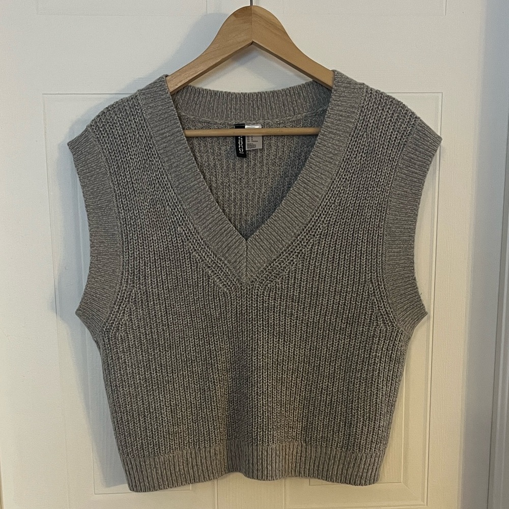 # 189 Divided Women's Tank Top - Gray